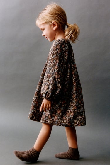 Image 0 of TEXTURED FLORAL DRESS from Zara