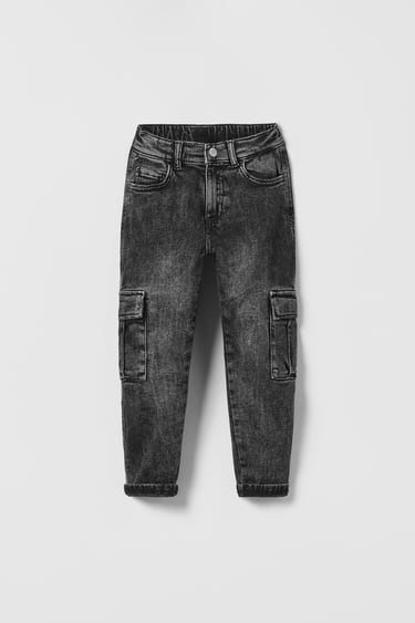 Image 0 of SUPER ELASTIC CARGO JEANS from Zara