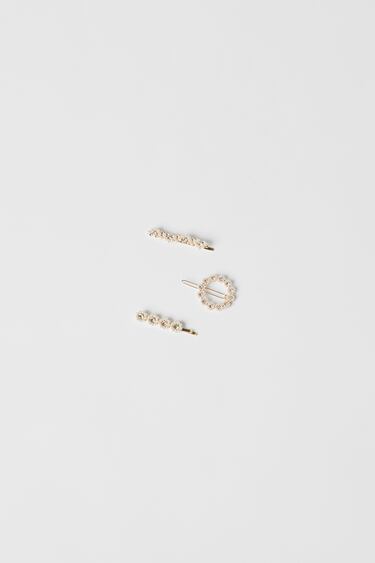 Image 0 of 3-PACK OF HAIR CLIPS WITH APPLIQUÉS from Zara