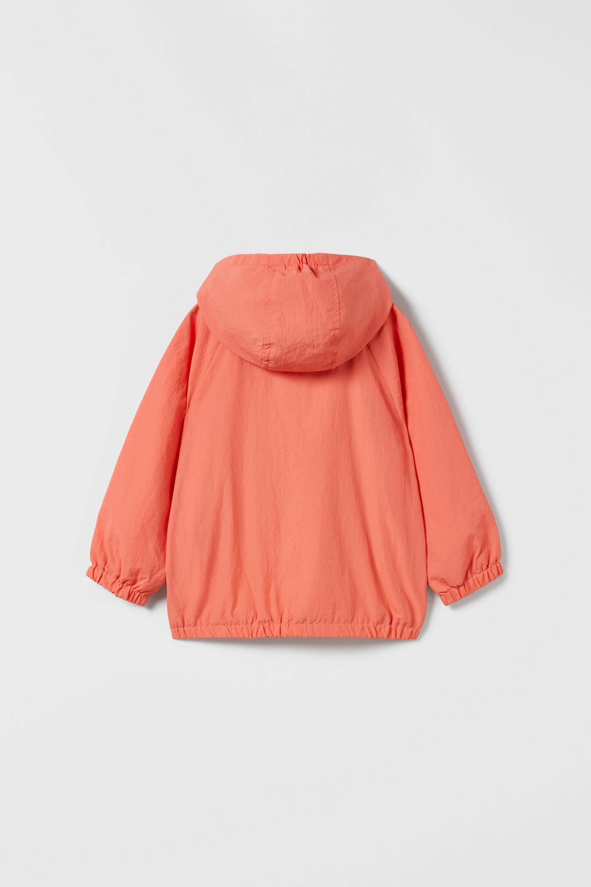 LIGHTWEIGHT UTILITY RAINCOAT