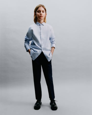 Image 0 of DRESS SHIRT WITH SPREAD COLLAR from Zara
