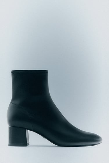 Image 0 of ELASTICATED BLOCK-HEEL ANKLE BOOTS from Zara