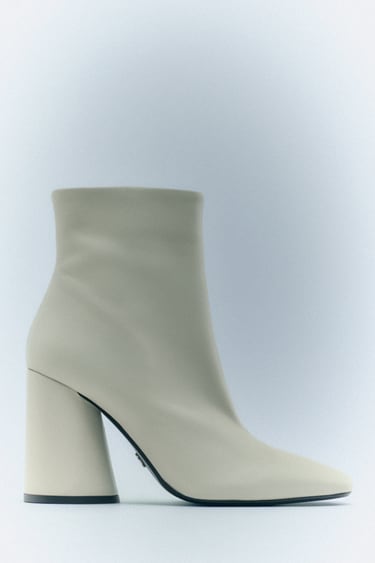 Image 0 of WIDE HEELED LEATHER ANKLE BOOTS from Zara