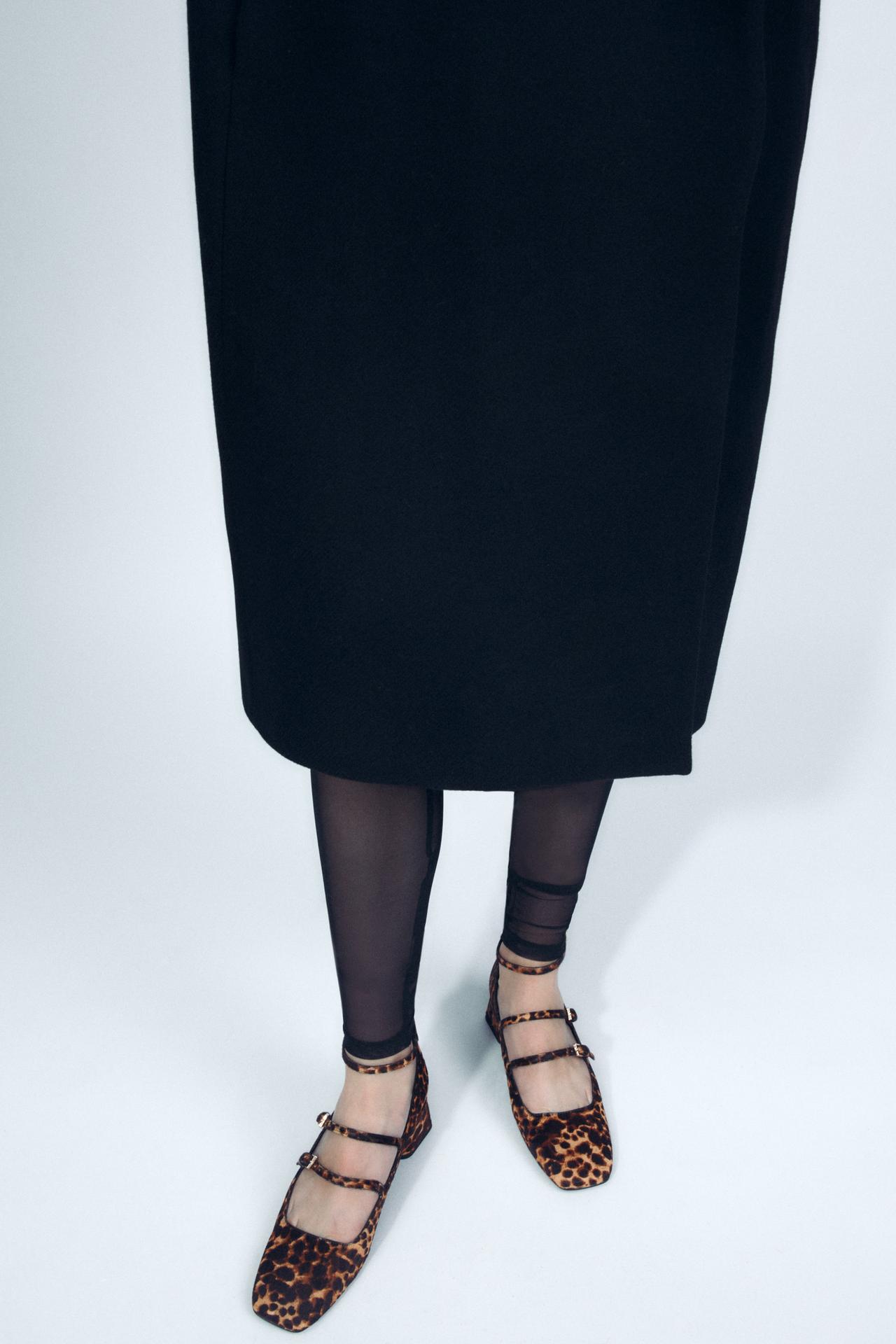 Zara Leather block heel Mary Jane-style shoes in Animal print. Double thin straps on the front. Square toe. Buckled ankle strap fastening.