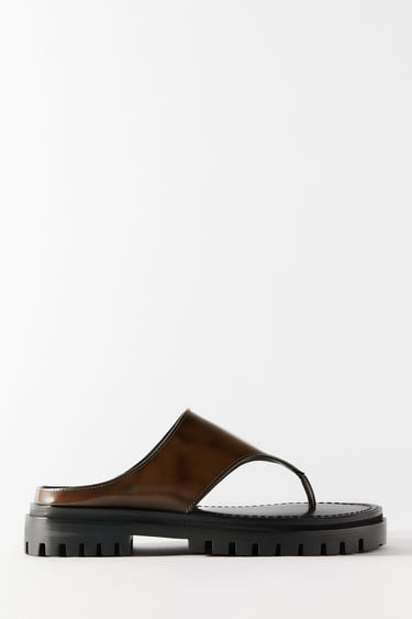 Image 0 of LUG SOLE FLAT LEATHER SANDALS from Zara