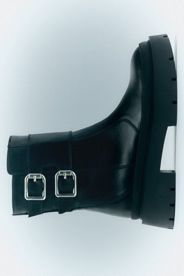 Image 0 of LOW HEELED BUCKLED LEATHER ANKLE BOOTS from Zara