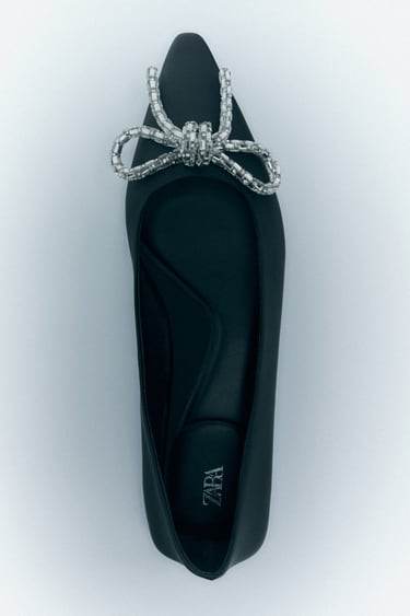 Image 0 of BALLET FLATS WITH EMBELLISHED BOW from Zara