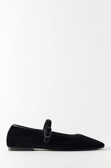 Image 0 of VELVET FLAT SHOES from Zara