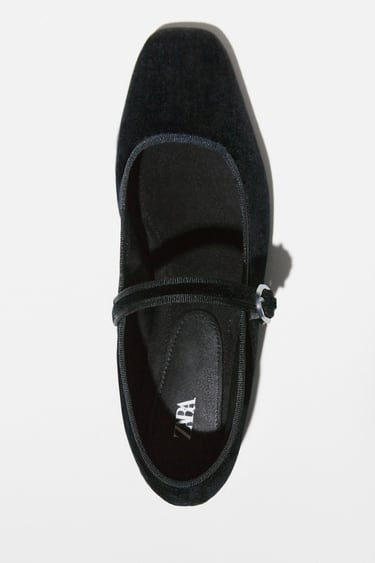 Image 0 of VELVET FLAT SHOES from Zara