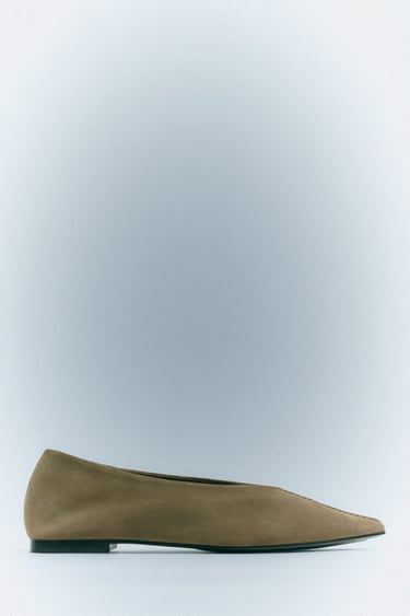 Image 0 of SPLIT SUEDE BALLET FLATS WITH POINTED TOE from Zara
