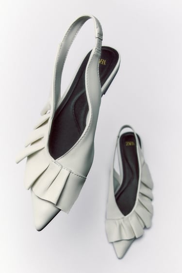 Image 0 of LEATHER SLINGBACK BALLET FLATS WITH RUFFLES from Zara