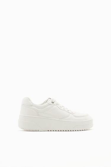 Image 0 of ATHLETIC SNEAKERS from Zara
