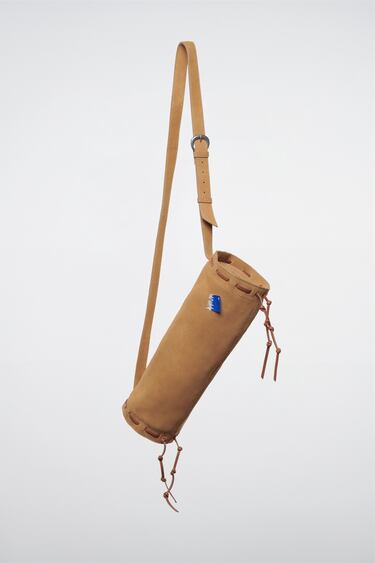 Image 0 of ADERERROR SPLIT SUEDE CROSSBODY BAG WITH TOPSTITCHING from Zara