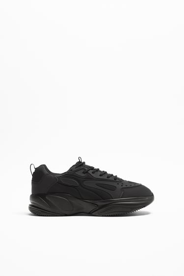 Image 0 of RUNNING TRAINERS WITH CHUNKY SOLES from Zara