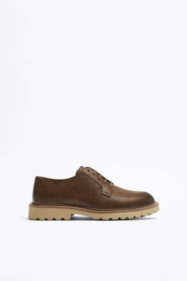 Image 0 of CASUAL SHOES from Zara