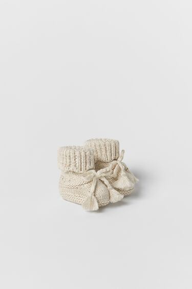 Image 0 of MINI/ KNIT BOOTIES from Zara