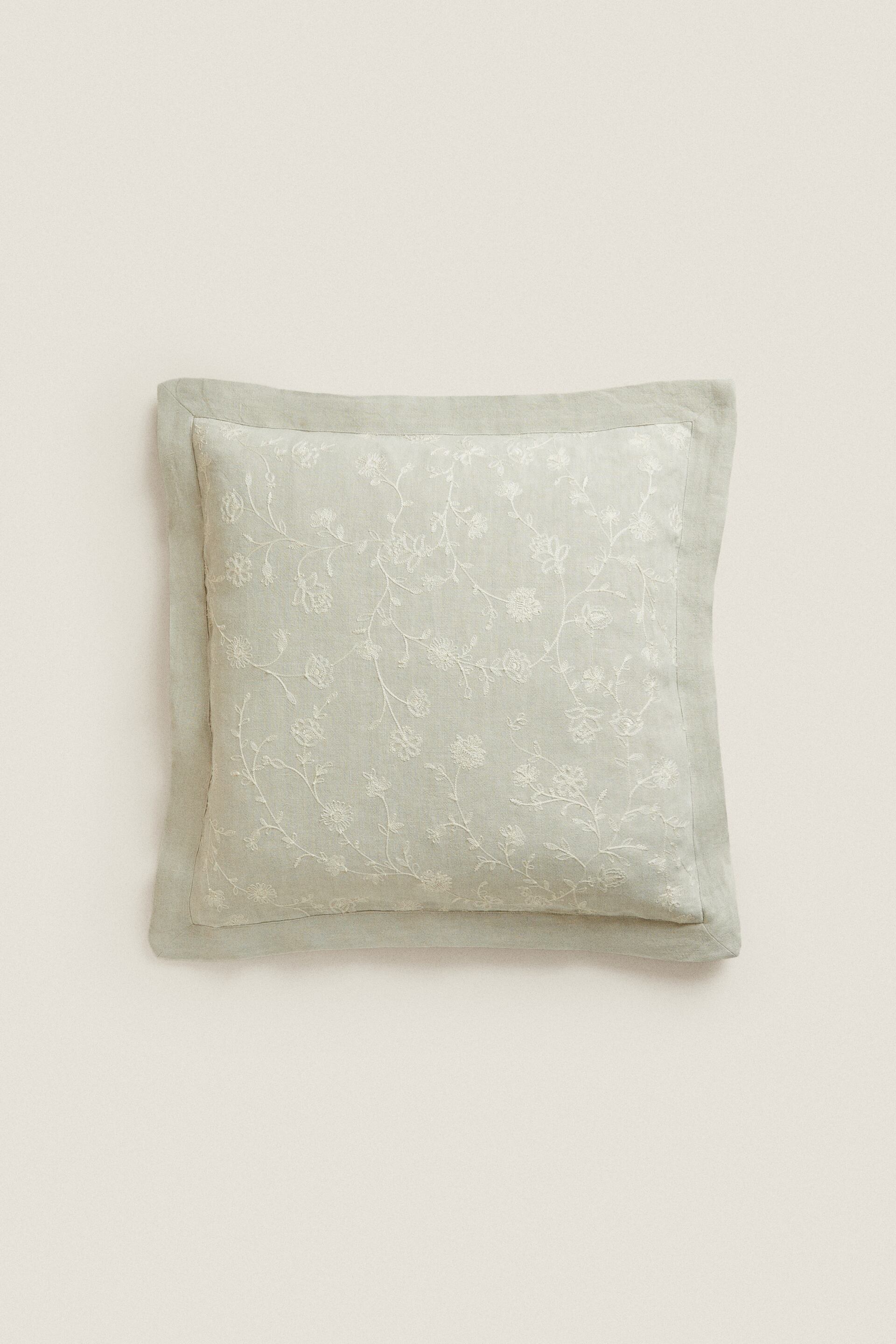 COUSSIN LIN BRODERIES