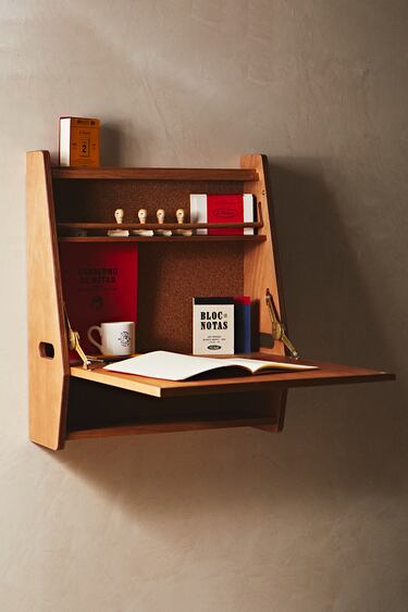 Image 0 of WALL DESK from Zara