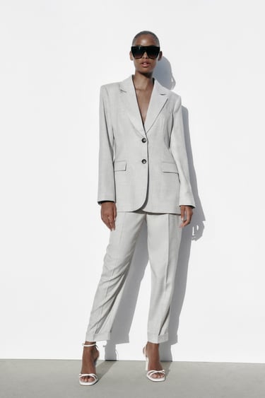 Image 0 of STRAIGHT CUT SUIT JACKET from Zara