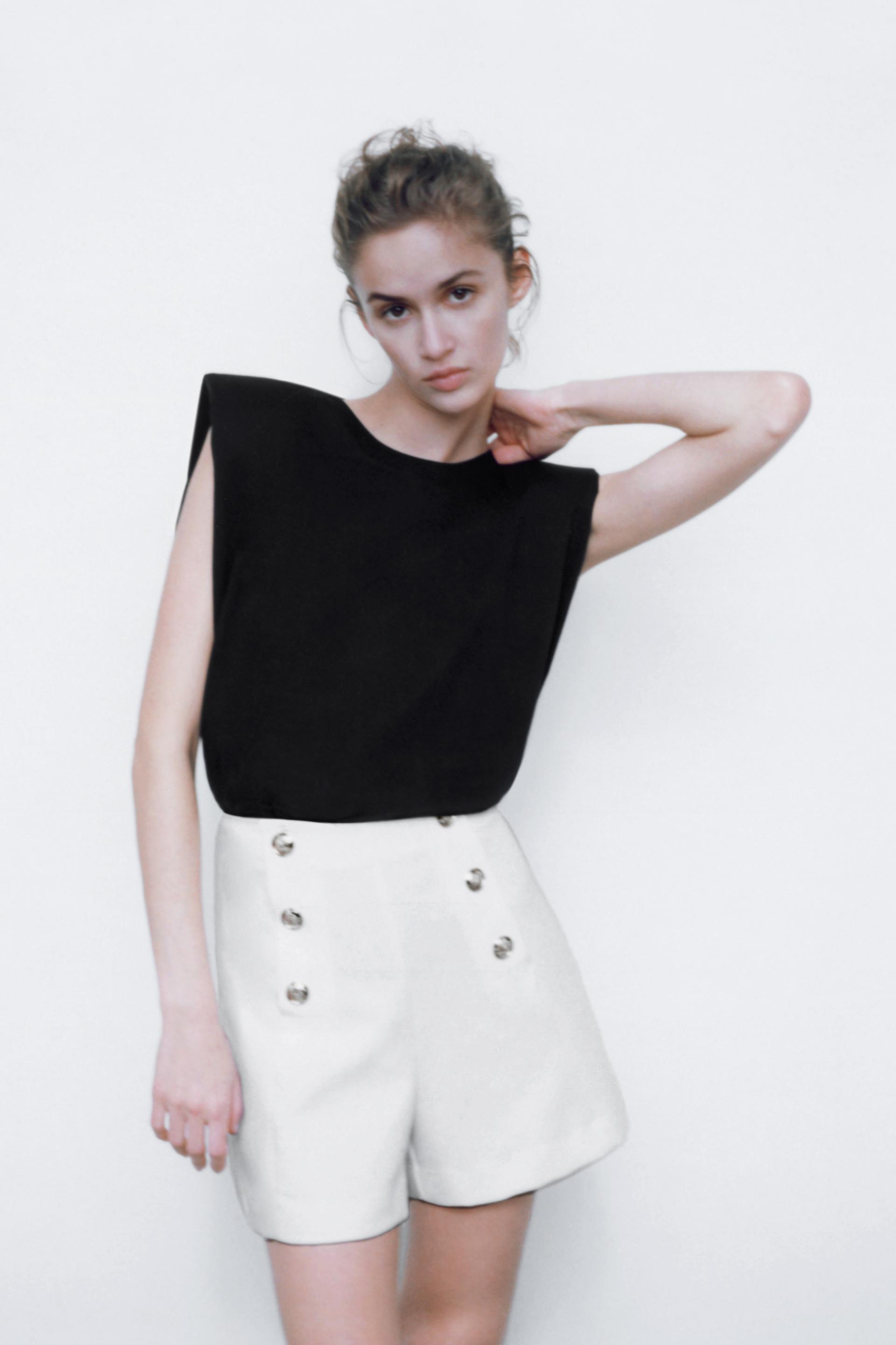 Zara shorts with buttons Clearance