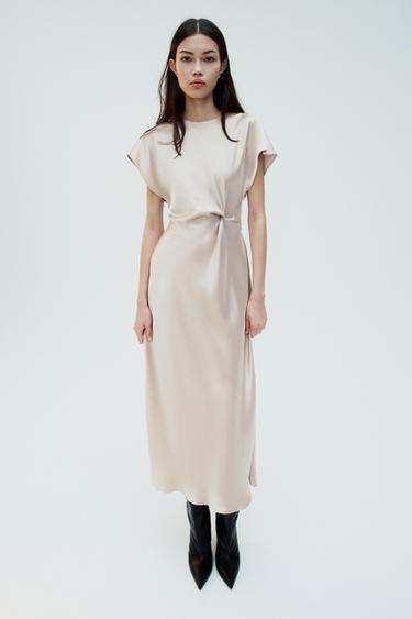 Robe a online plis zara