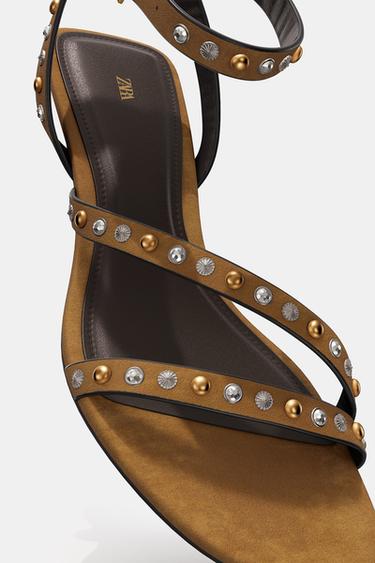 SPLIT SUEDE STUDDED KITTEN HEEL SANDALS - Olive Green by Zara
