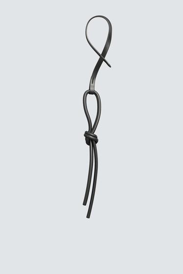 PORTE-CLÉS EN CUIR LIMITED EDITION - Noir de Zara - Image 2