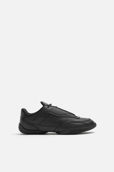 LIMITED EDITION TRAINERS - Black by Zara