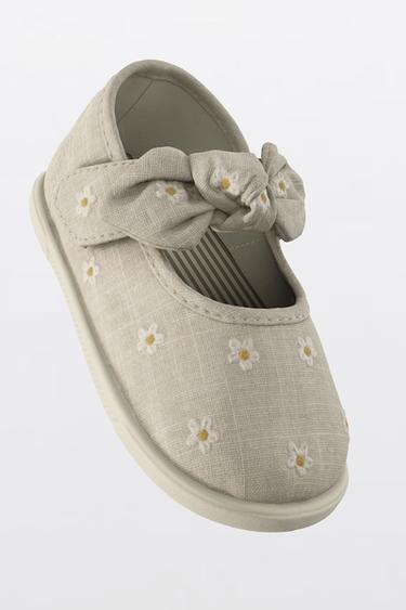 DAISY BAREFOOT PLIMSOLLS - Ecru White by Zara - Image 1