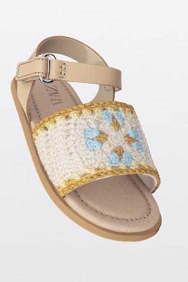 SANDALES EN CROCHET BAREFOOT - Marron de Zara - Image 1