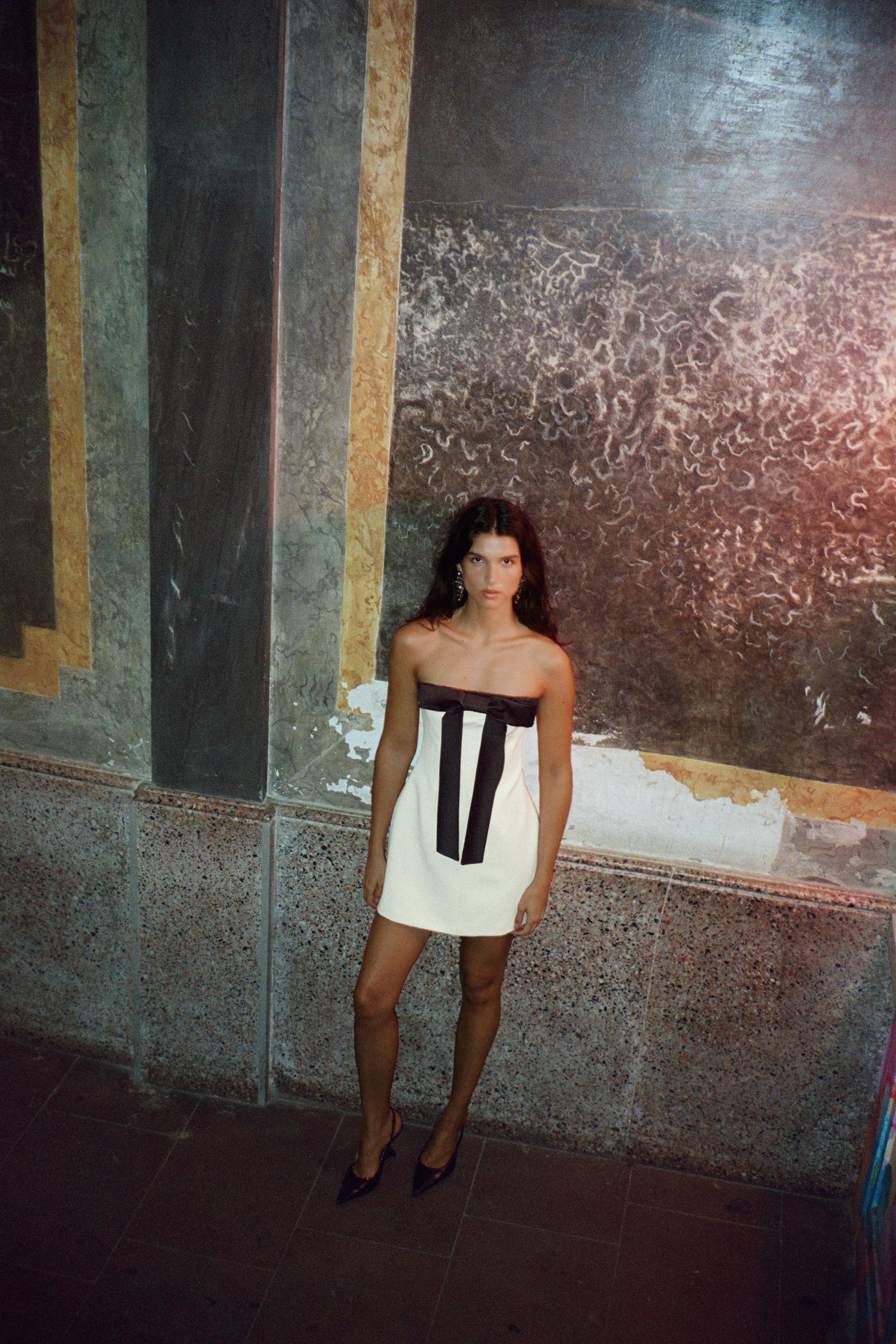 STRAPLESS DRESS WITH BOW
