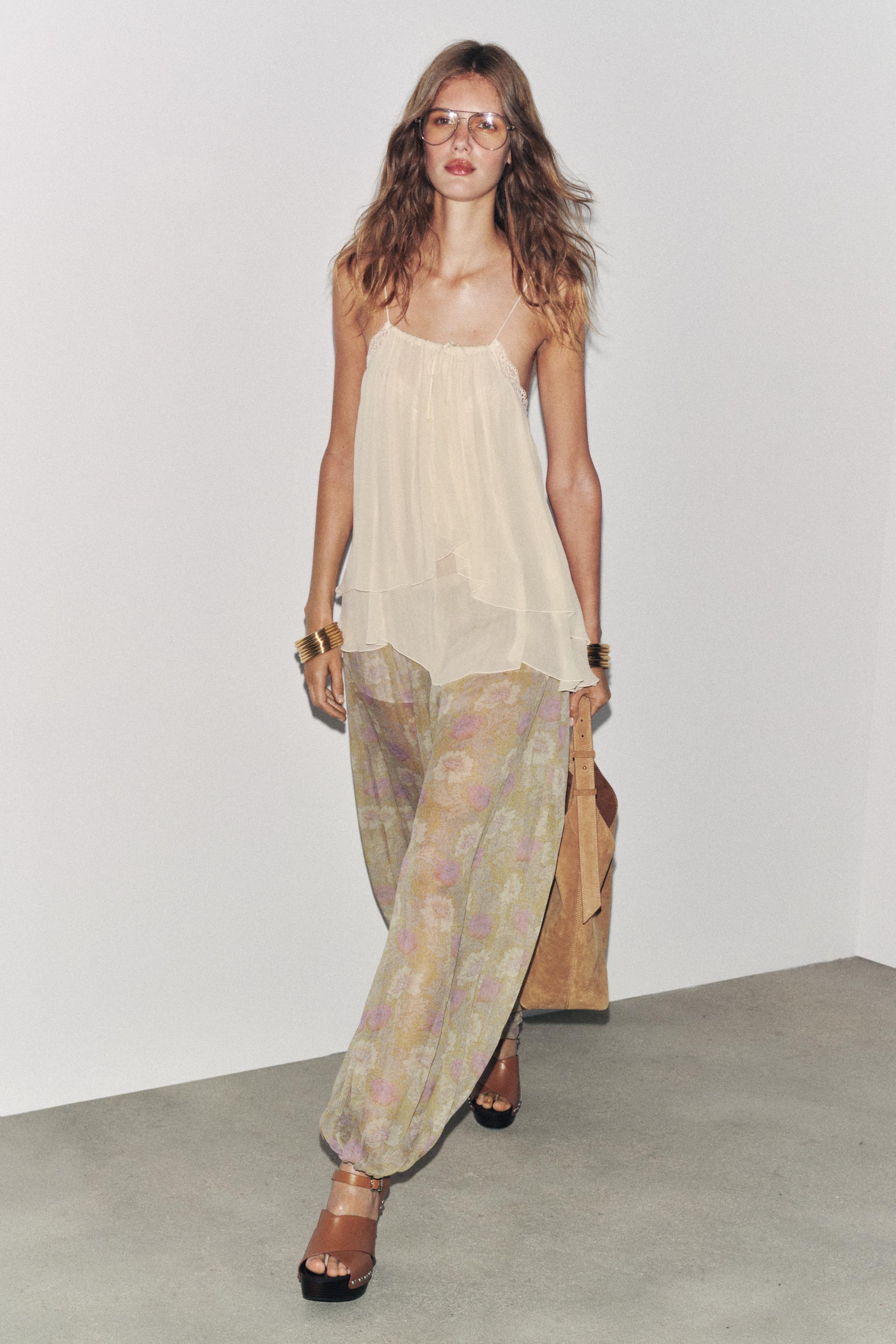 ZW COLLECTION SEMI-SHEER LACE TOP