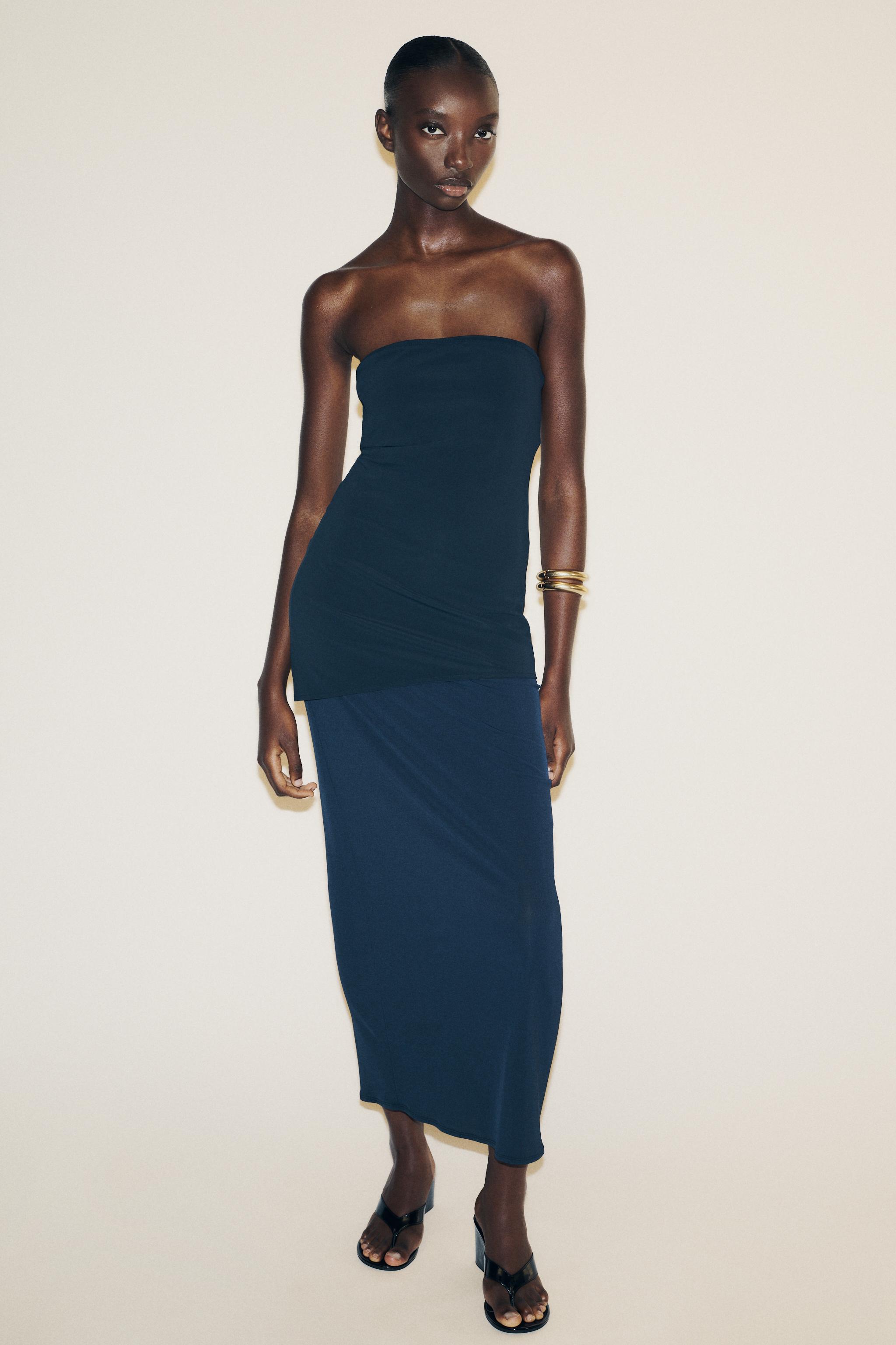 STRAPLESS DRESS