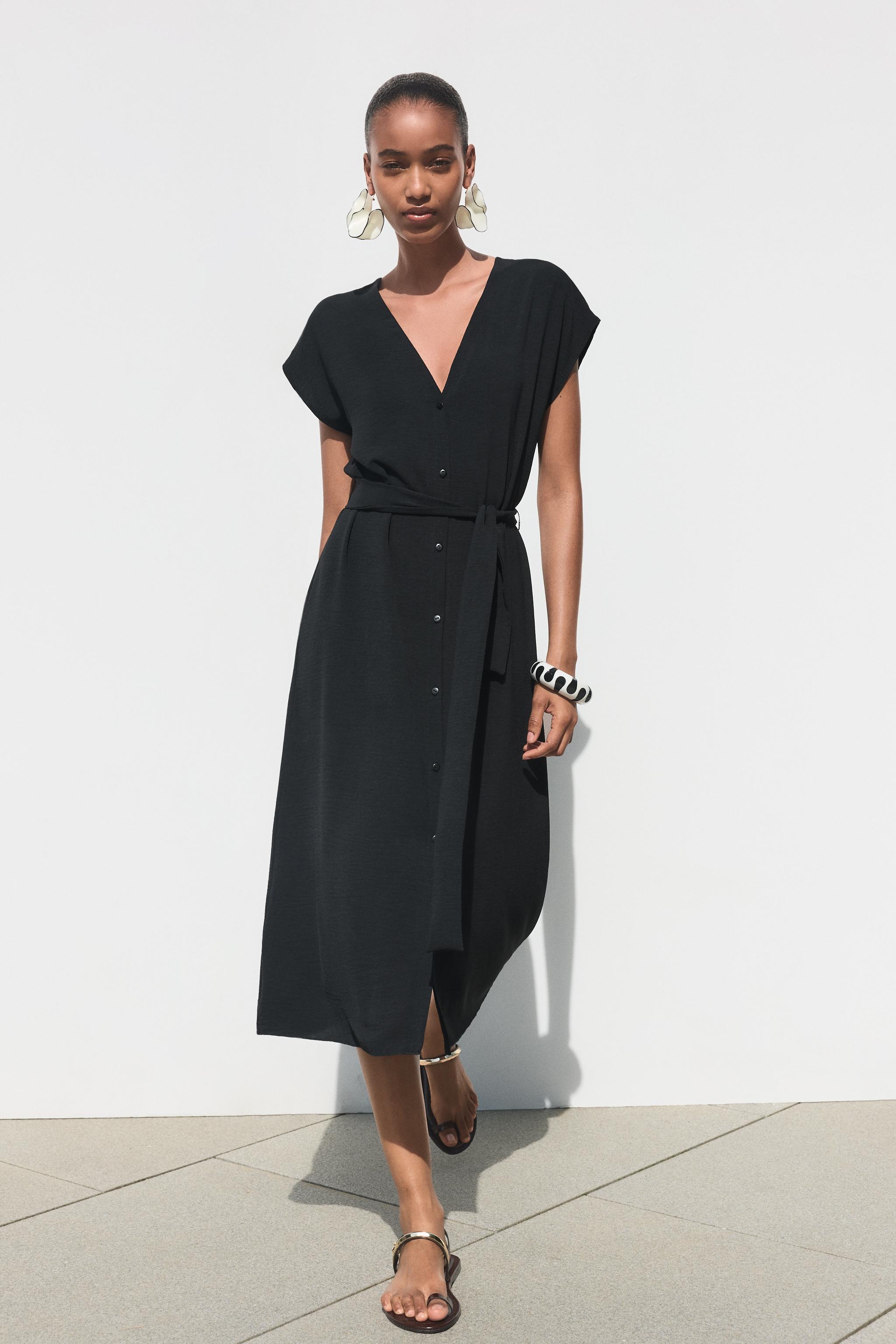 FLOWING DRESS WITH BELT