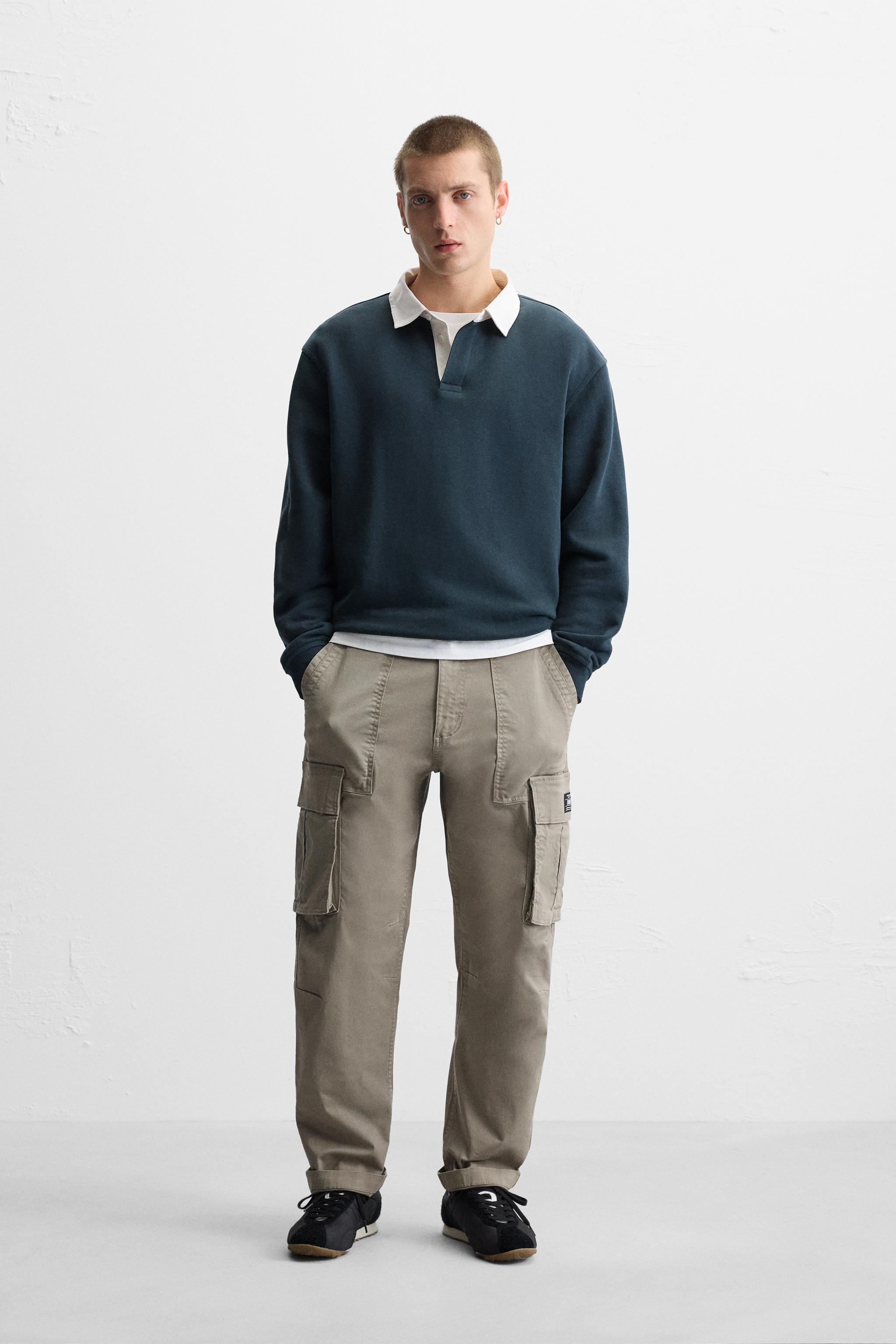 RELAXED FIT CARGO TROUSERS