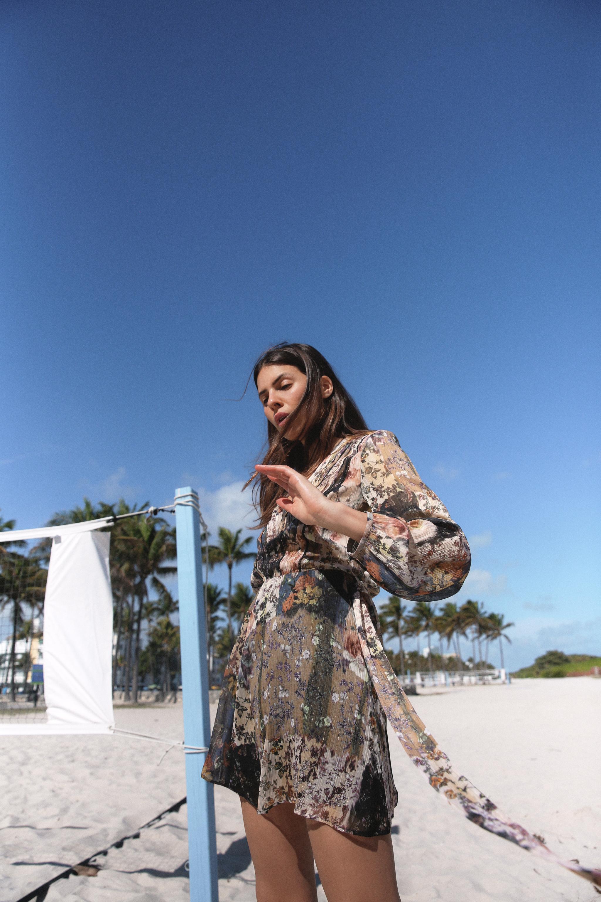 PRINTED MINI DRESS WITH BELT