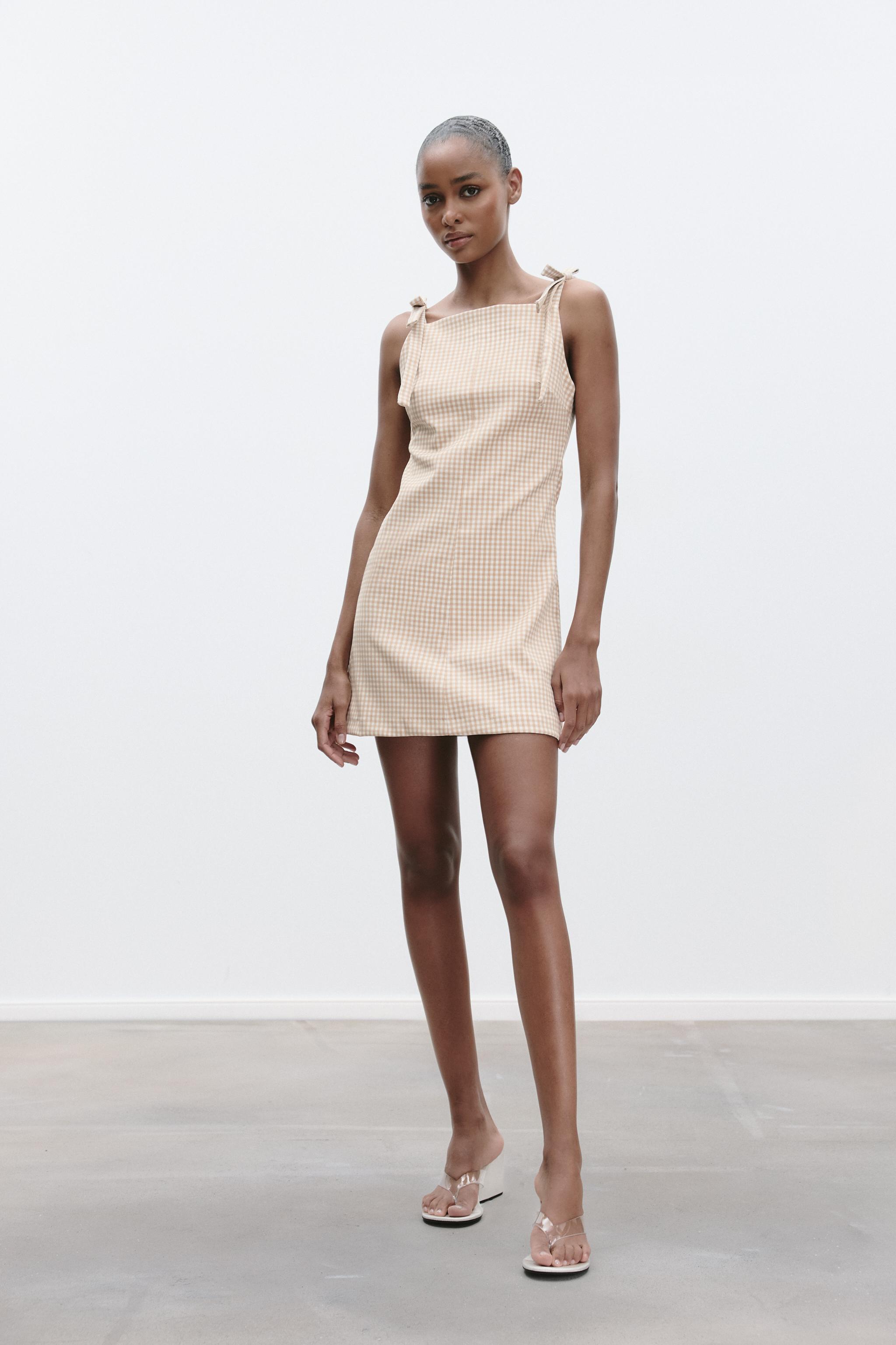SHORT STRETCH DRESS