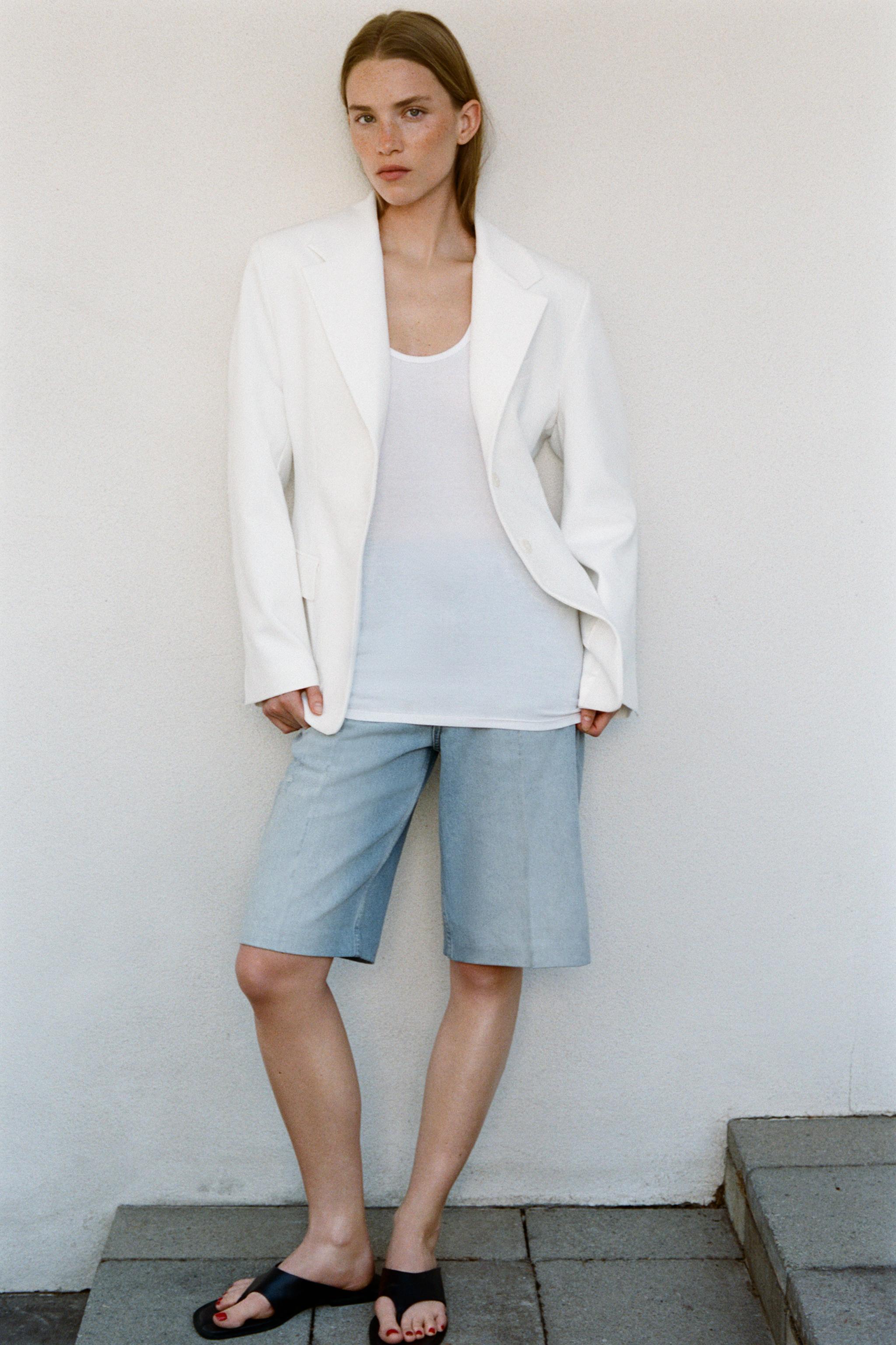 FITTED WAIST BLAZER