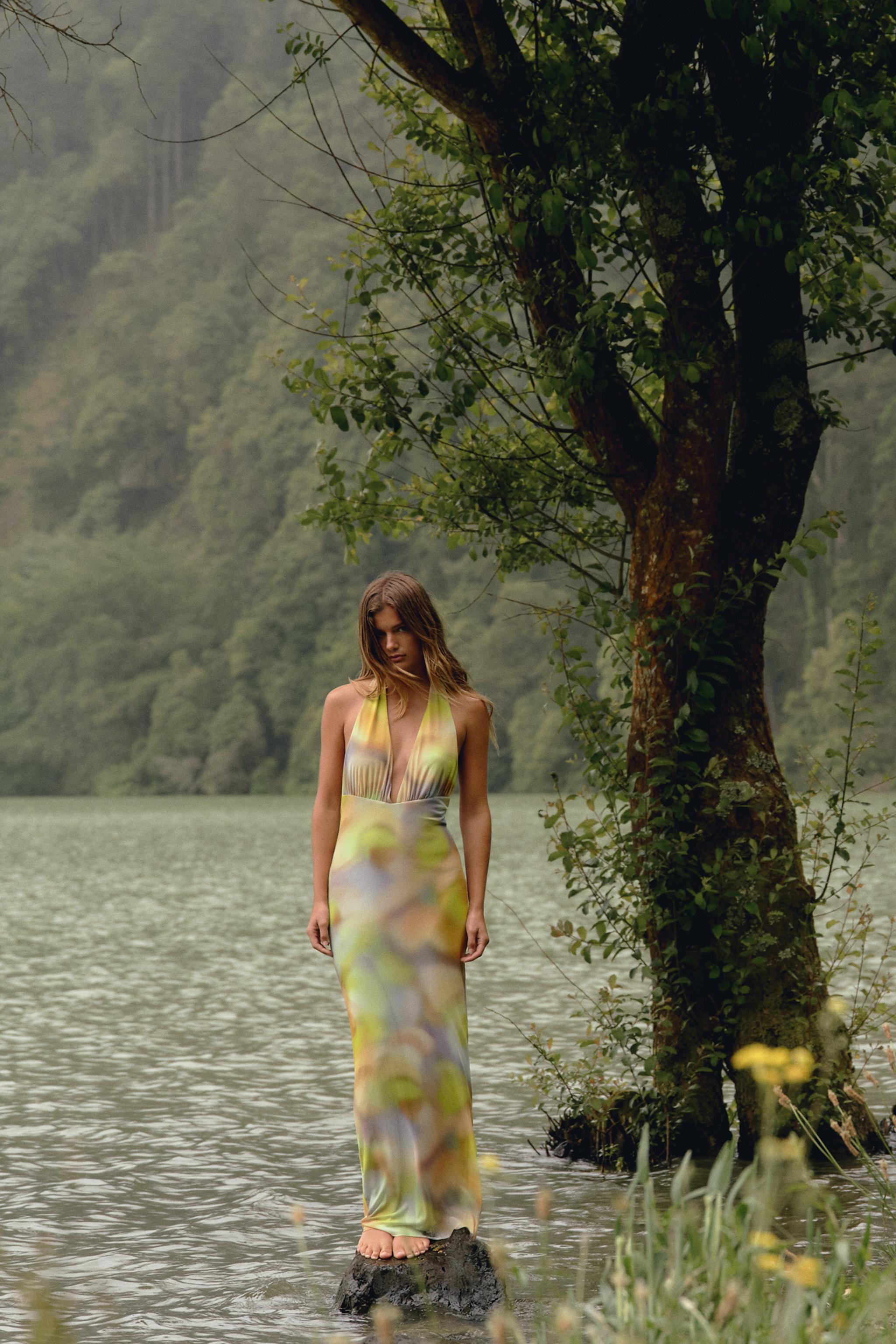 PRINTED TULLE HALTER MIDI DRESS