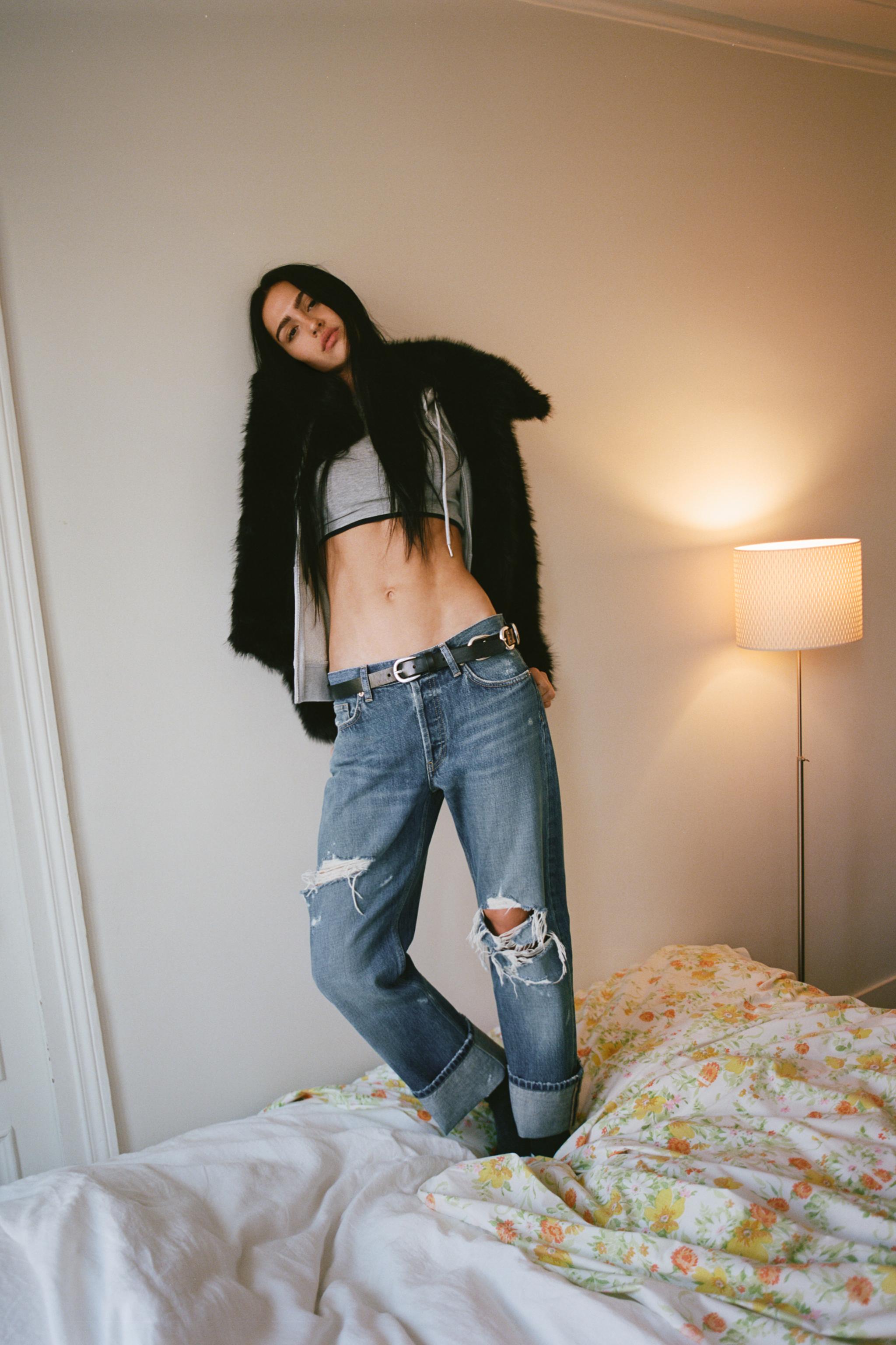 TRF RIPPED STRAIGHT MID-WAIST JEANS