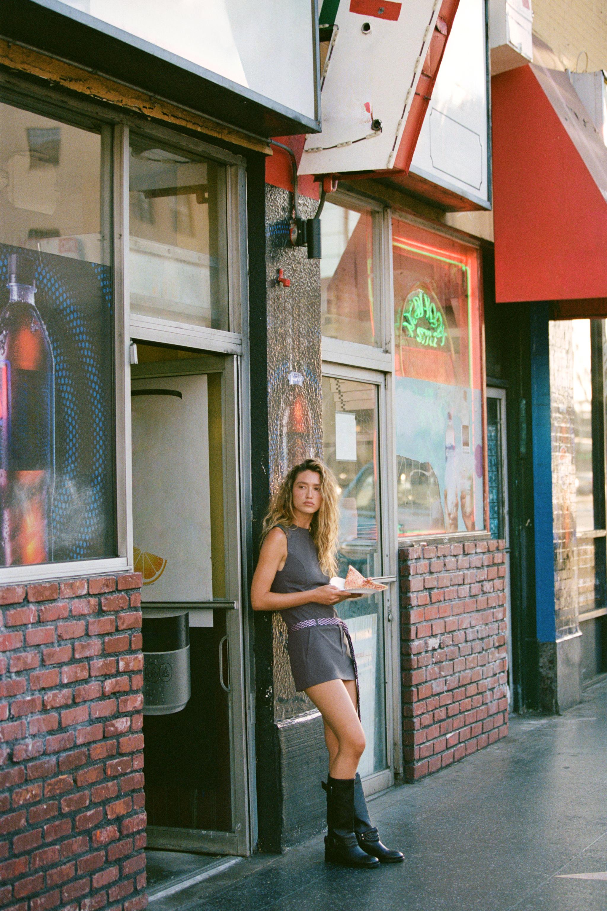 SHORT DRESS WITH TIE BELT