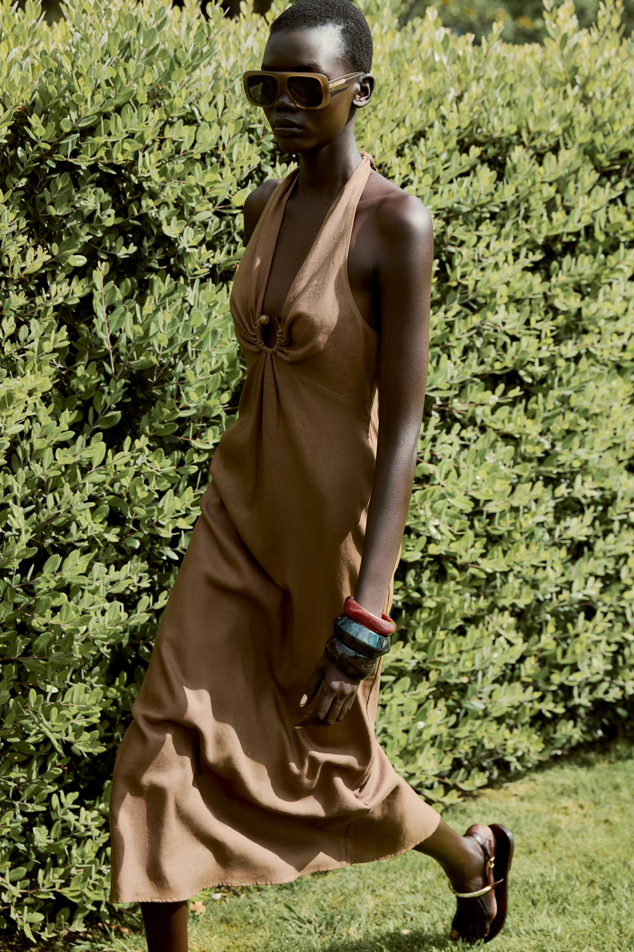 MIDI DRESS WITH BUCKLE LINEN BLEND
