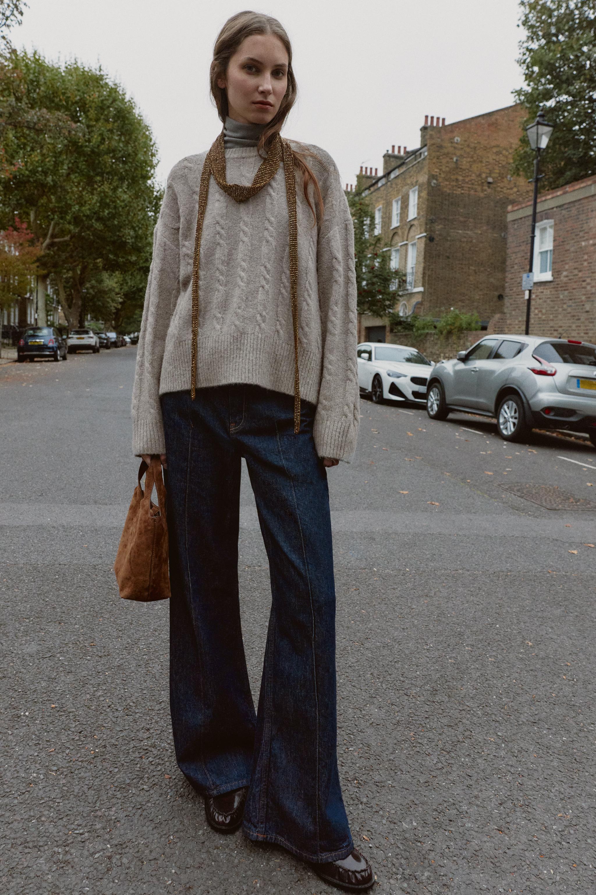 SOFT CABLE KNIT JUMPER