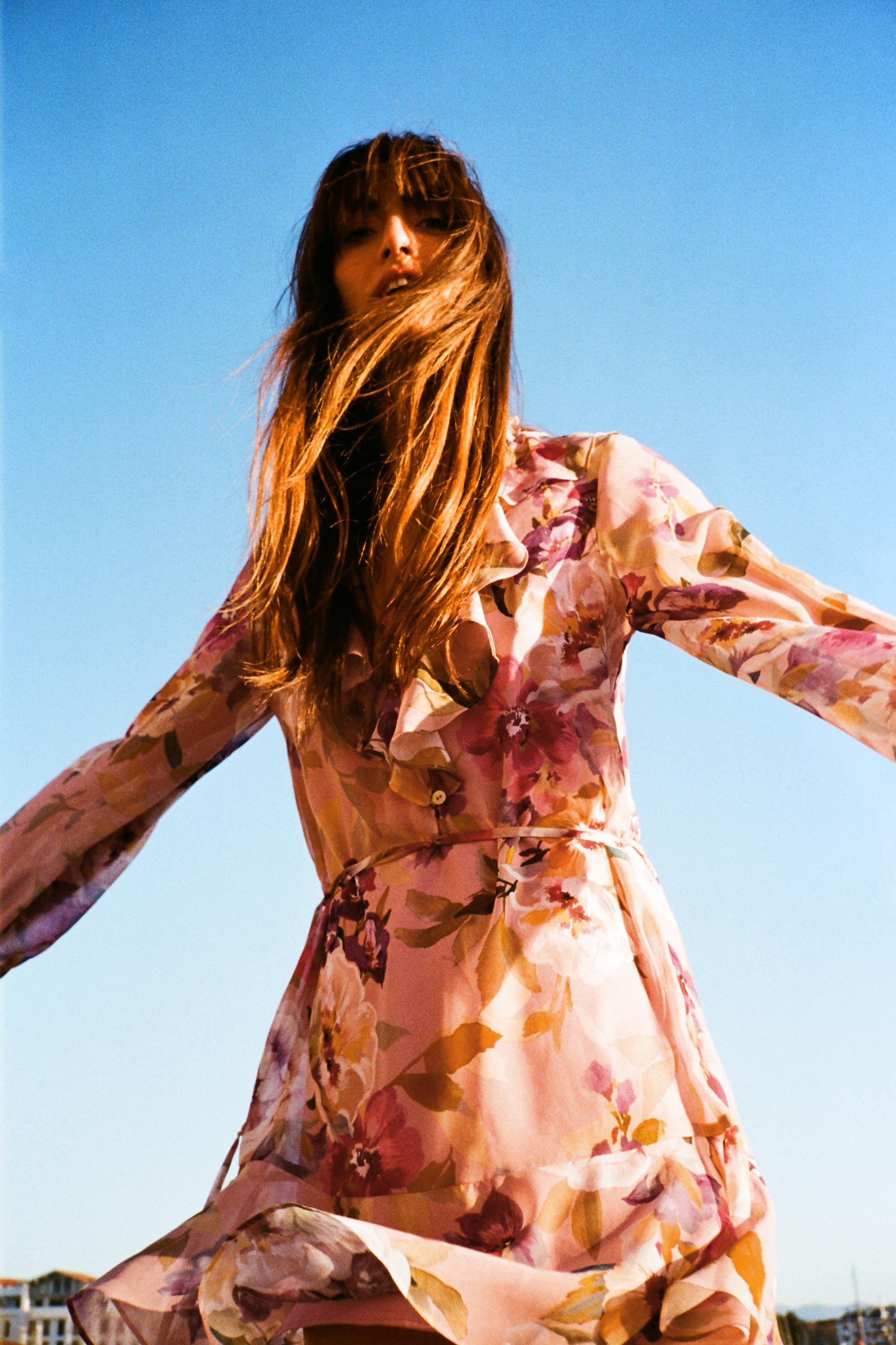FLORAL PRINT RUFFLED MINI DRESS