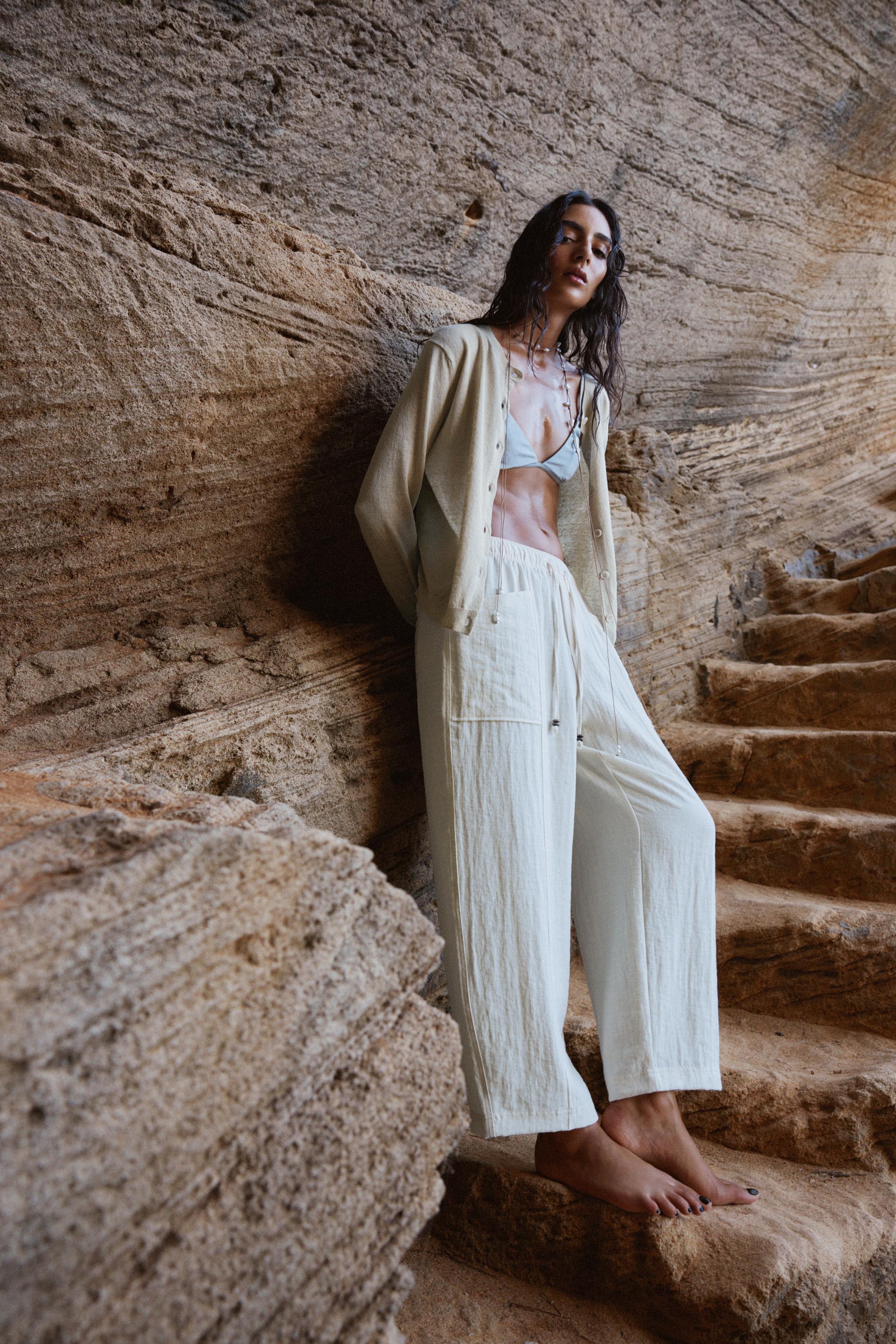 RUSTIC TROUSERS WITH ELASTIC WAIST