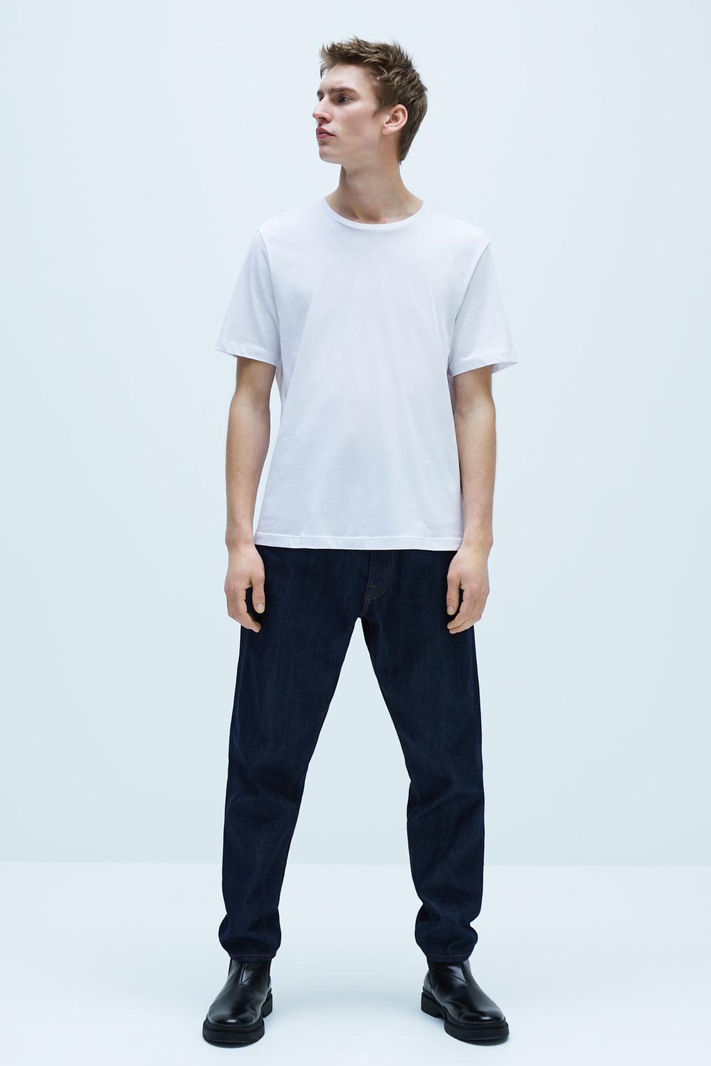 Basic T-Shirt