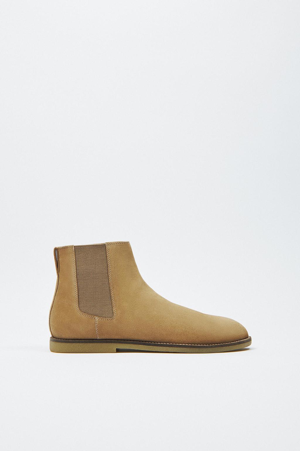 Split suede ankle boots