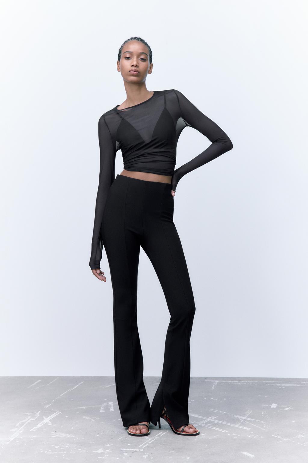 Ribbed flared leggings
