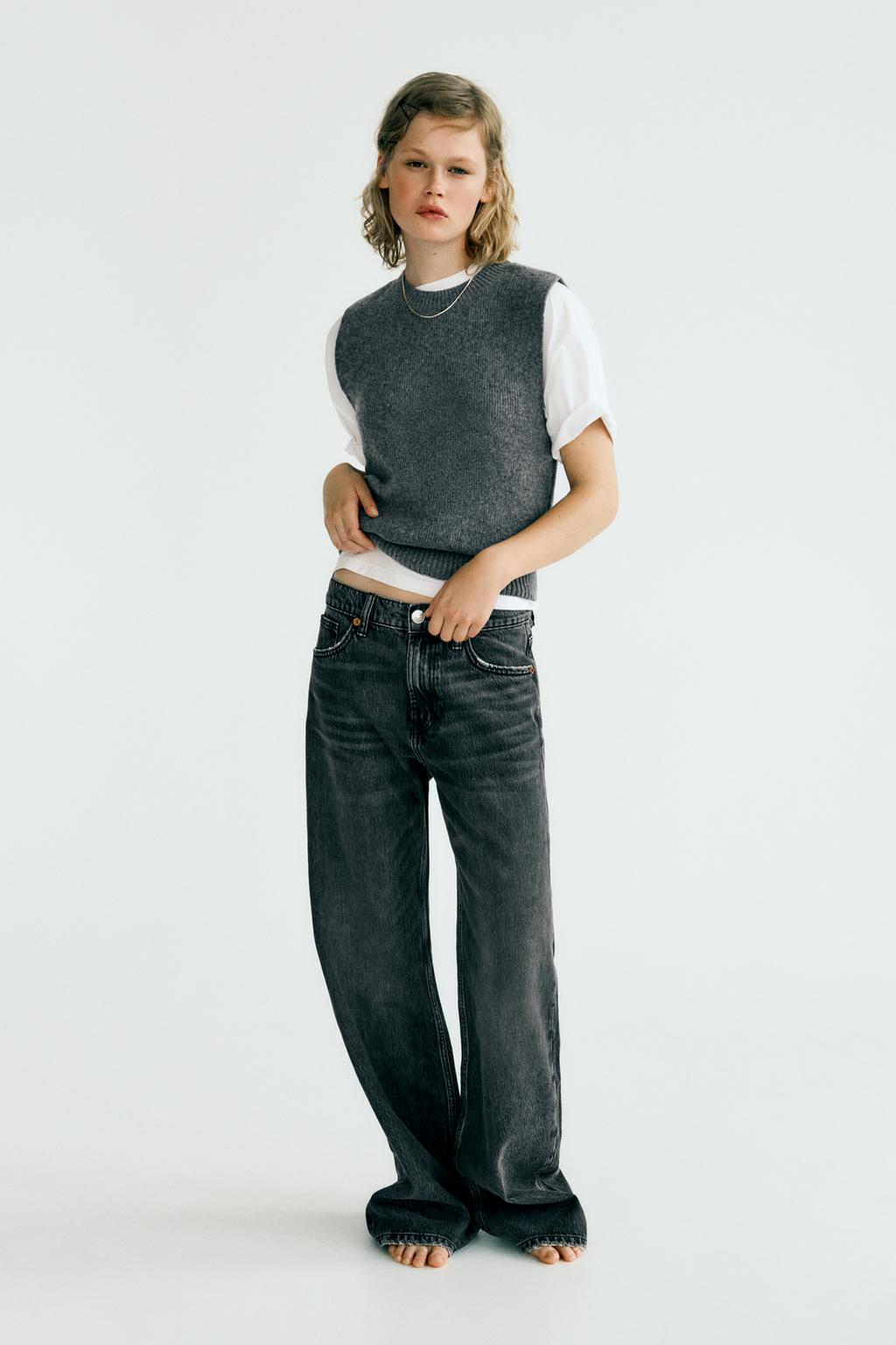 Loose-fit mid-rise jeans