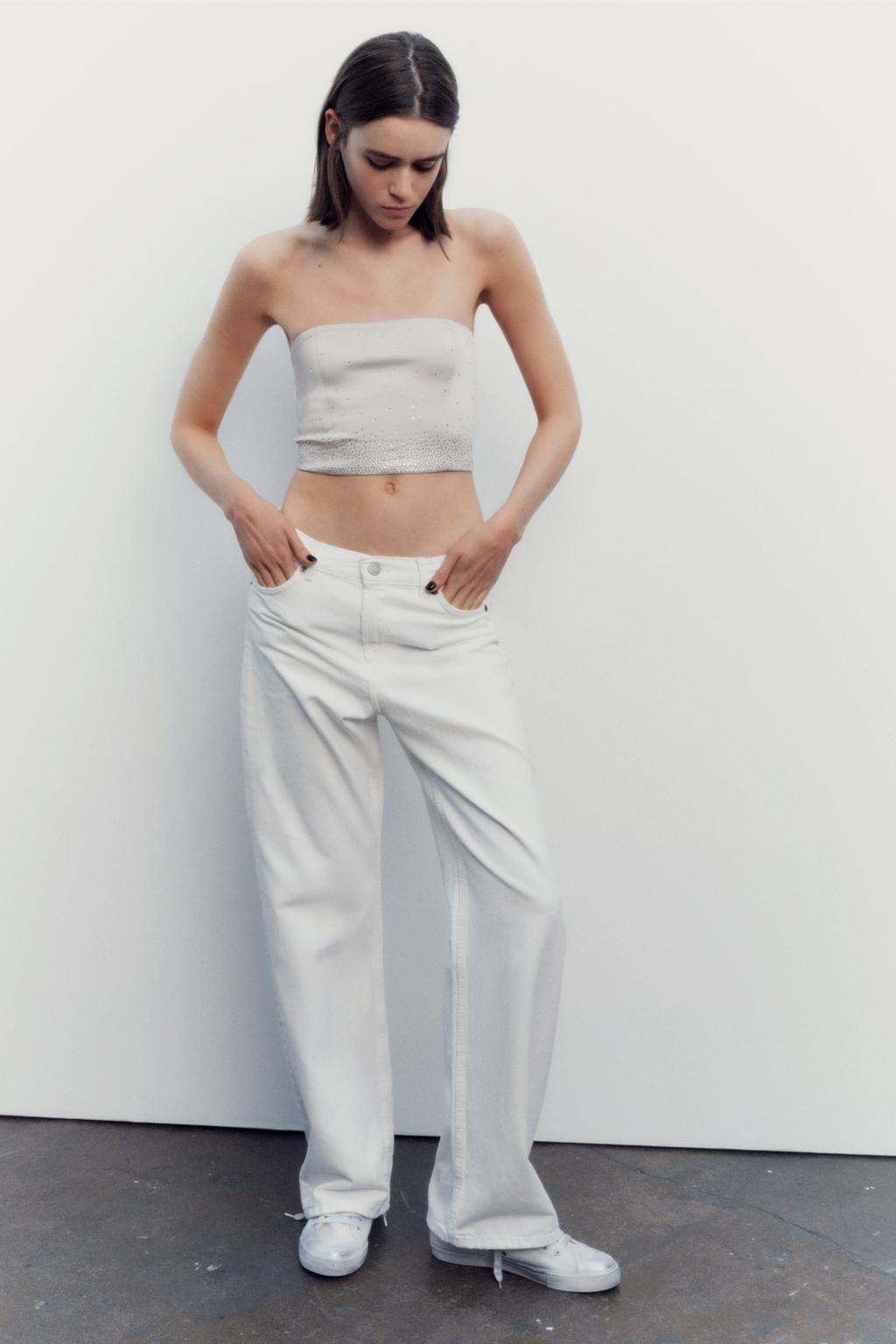Loose-fit mid-rise jeans